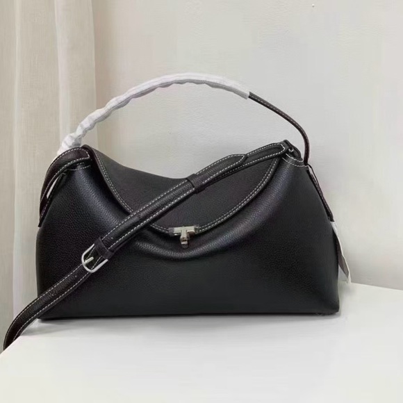 Toteme Handbags - Toteme Black Shoulder bag